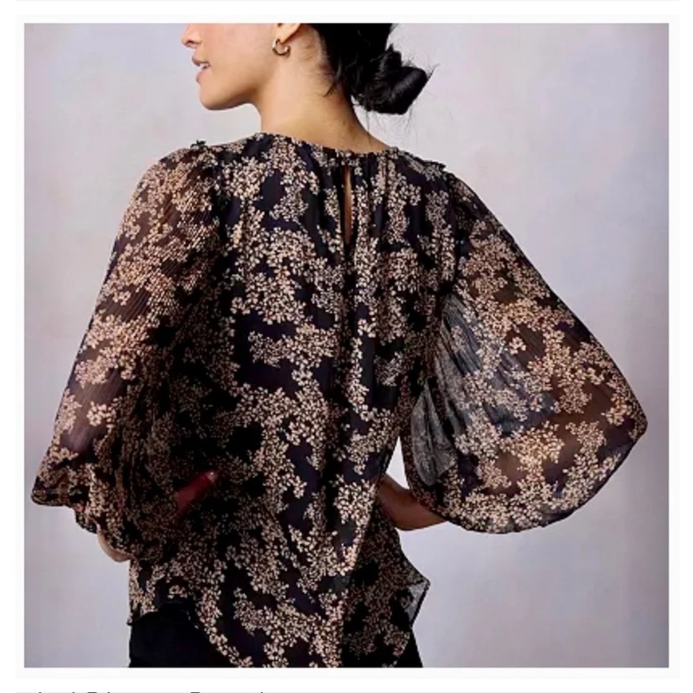 LC Lauren Conrad black floral semi-sheer blouse - Picture 3 of 14